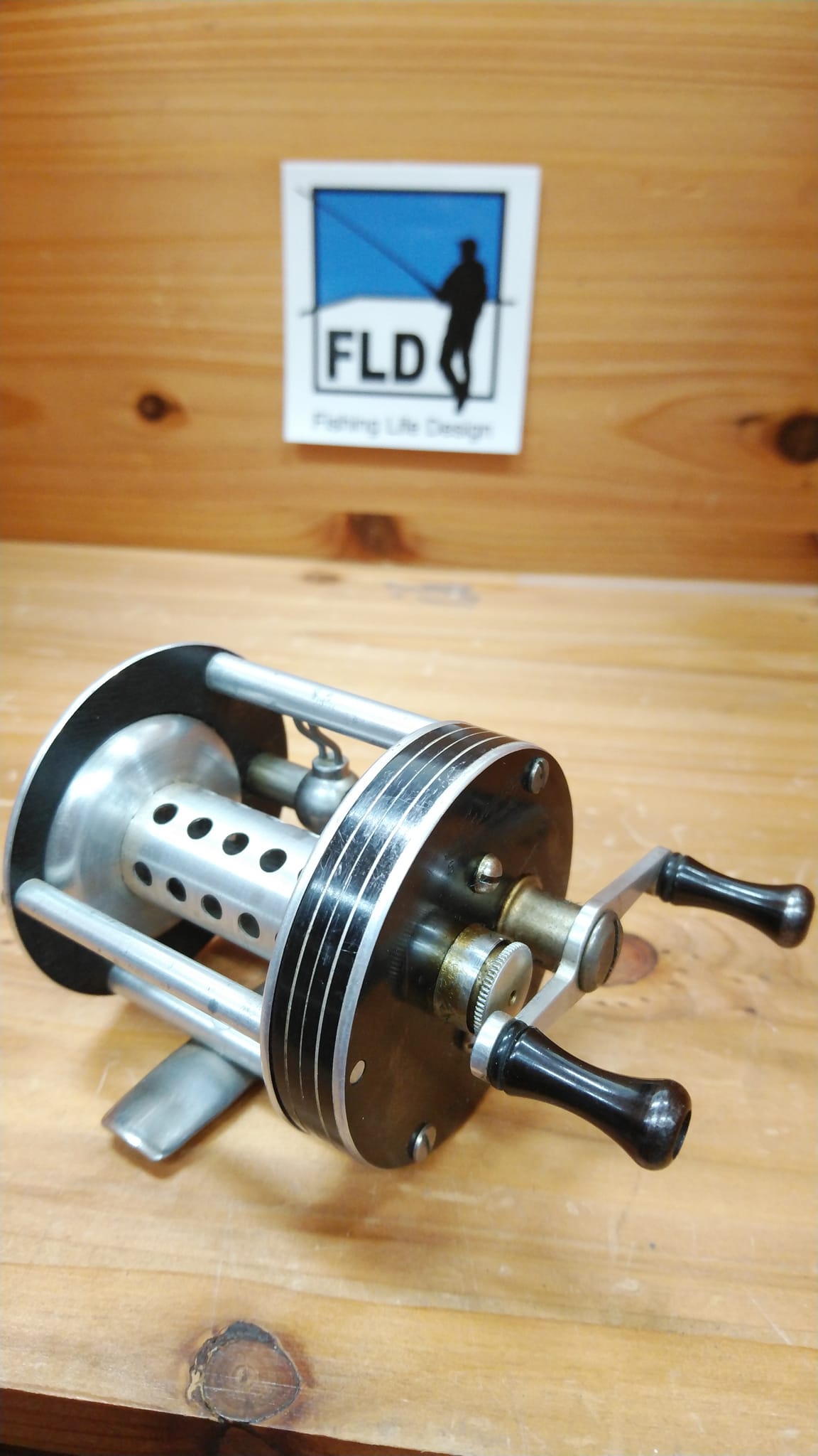 ラングレーのストリームライト 310が入荷(^-^) | 新品・中古釣具