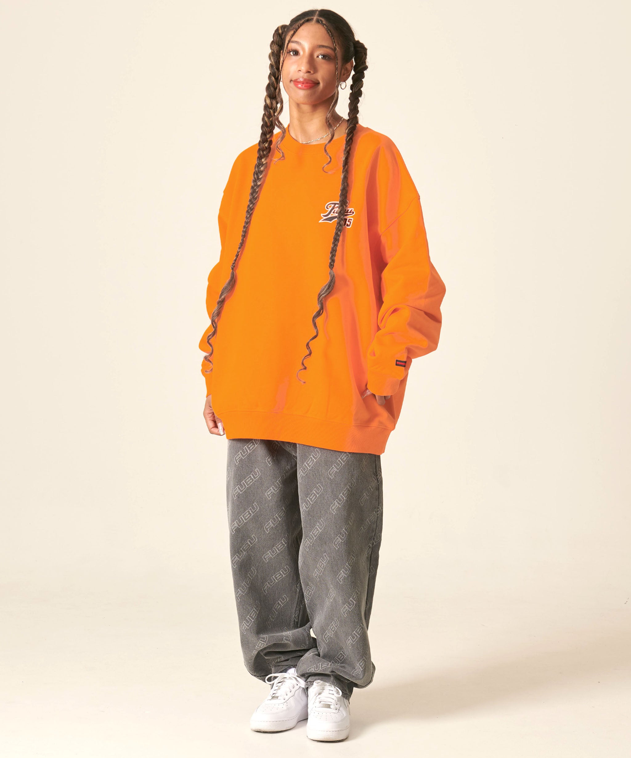 FUBU フブ トップス 裏毛スウェット トレーナー 。FUBUはアメリカの