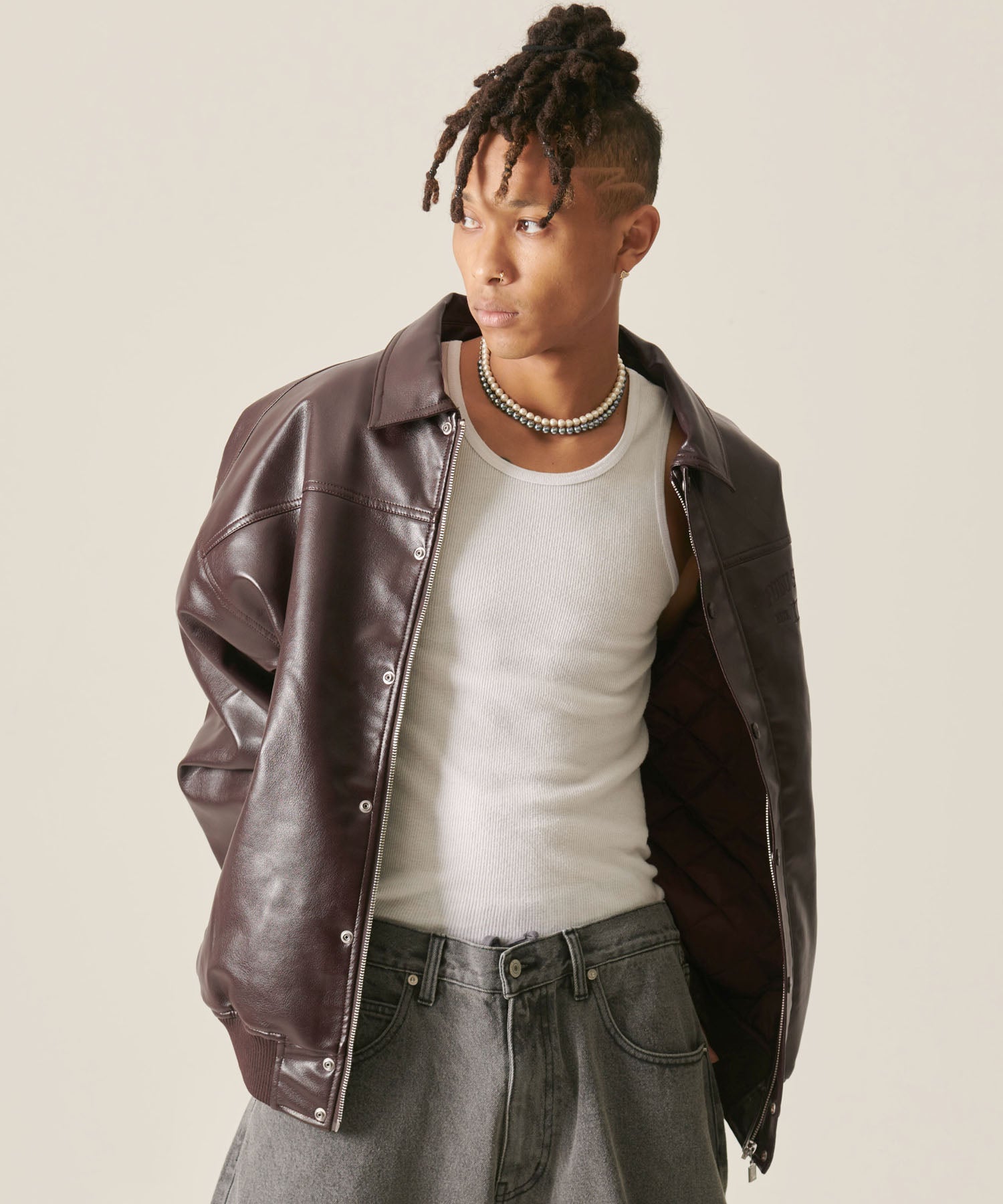 FUBU フブ アウター フェイクレザージャケット 。FUBUはアメリカの代表