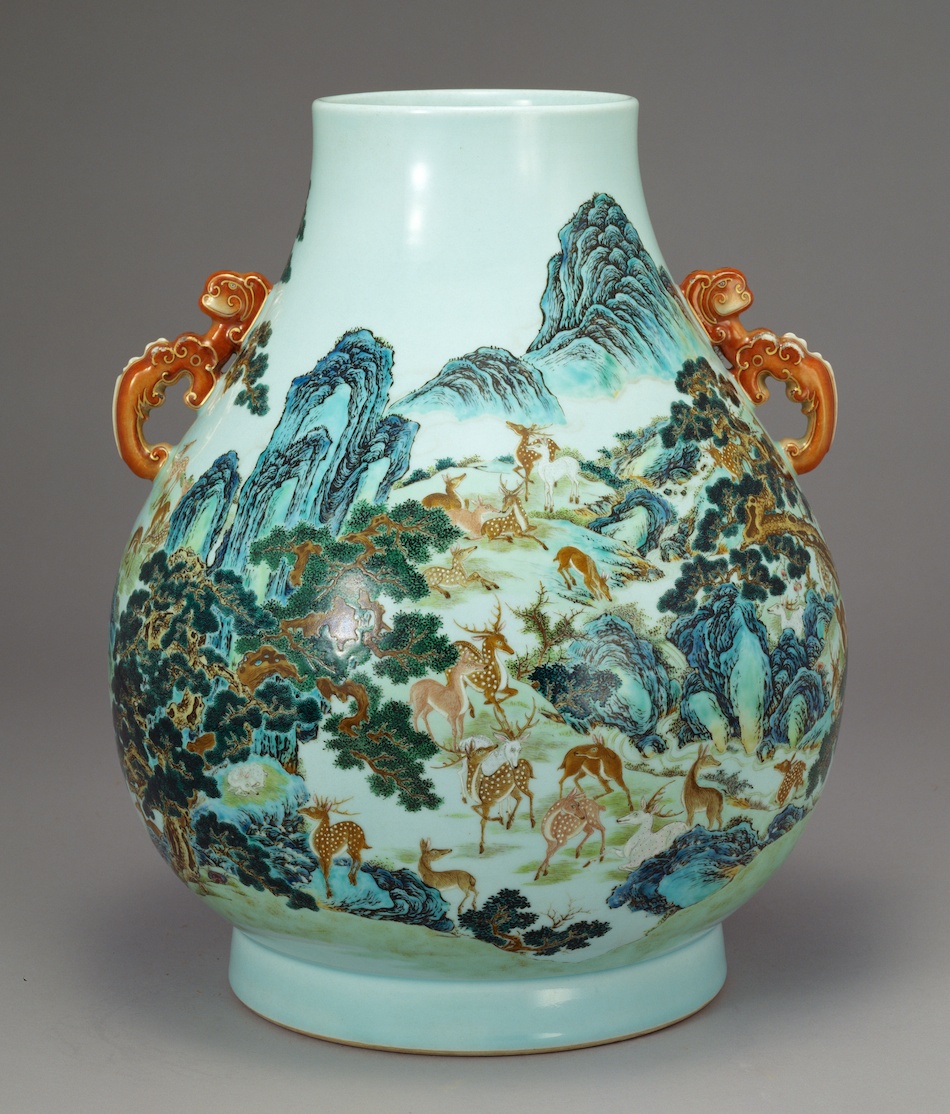 粉彩百鹿図双耳壺 | 景徳鎮窯 | 収蔵品詳細 | 作品を知る | 東京富士