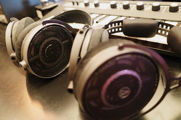 Audio-Technica ATH-R70xa・ATH-R50x 比較レビュー × 太田タカシ｜プロ