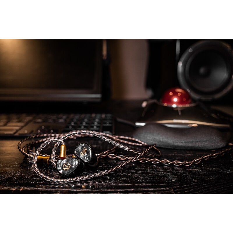 Hi-Unit Hi-Unit 001-pnk-1.8m [有線ピヤホン3 1.8mケーブル付属] 新品