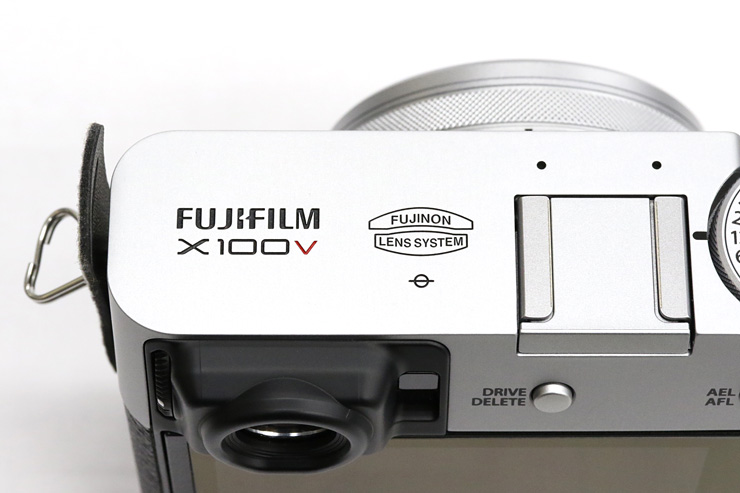 FUJIFILM X100VI発表！ | 特徴や旧モデルとの違いを解説