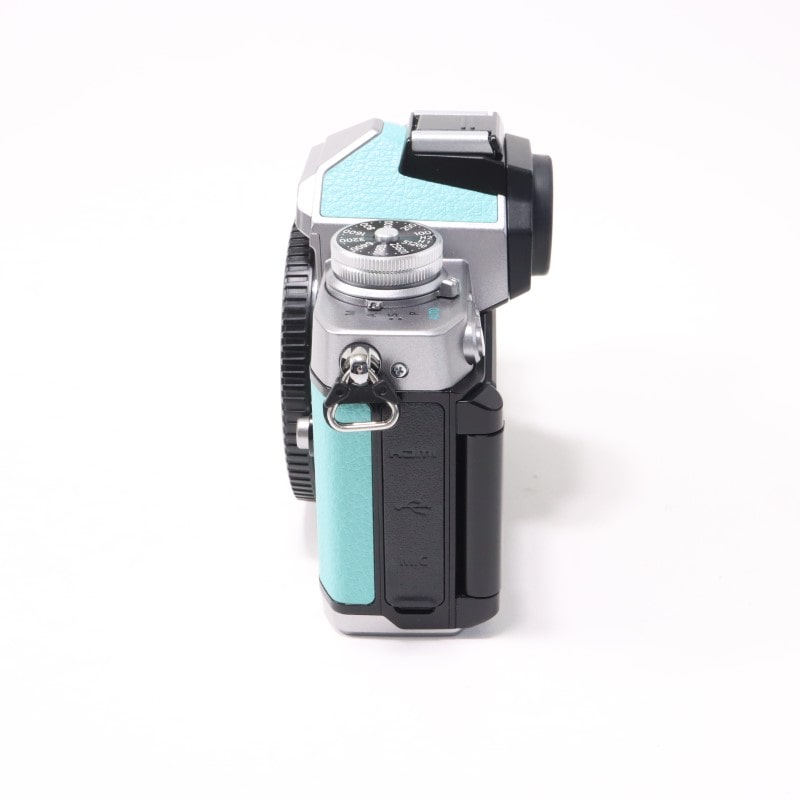 Nikon Zfc ボディ シルバー ミントグリーン 中古 C2120152723621｜中古