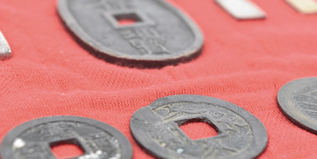 天皇陛下半寿記念奉祝カラー金貨銀貨の特徴や市場価値（買取）を解説