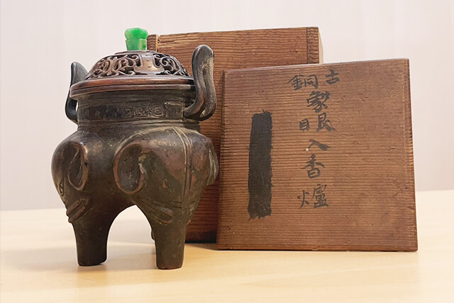 中国骨董」古銅香炉の買取相場解説！仏具や茶道具としての役割や具体的