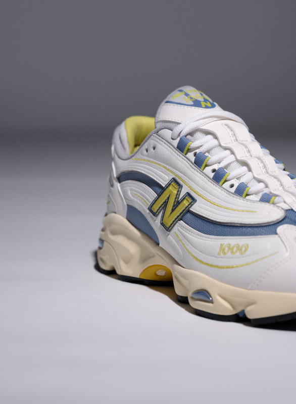 2024年 8/21 発売】New Balance M1000 CA “White/Grey/Cream