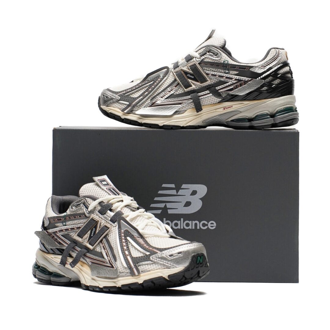 国内 2024年 8/2 発売】New Balance M1906 AD “Silver Metallic