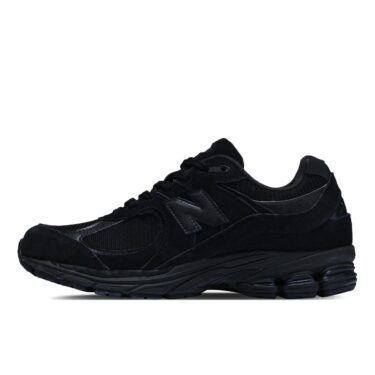 2025年 リストック】New Balance U2002 RBL “Triple Black