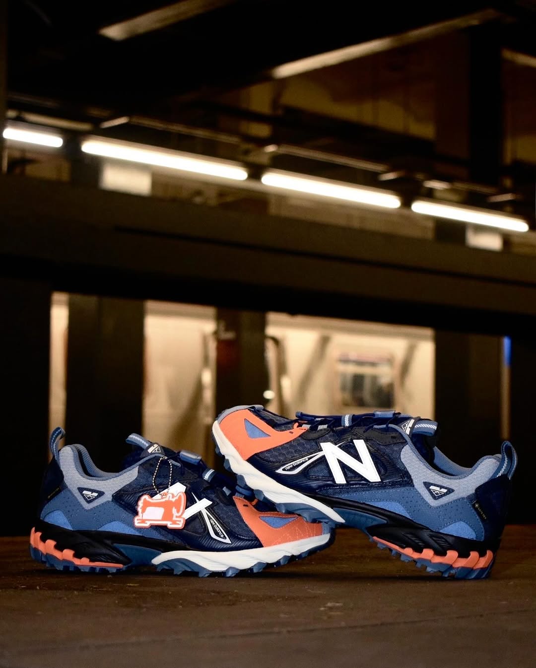 2024年 12/21 発売】the Apartment × New Balance ML610 XAT “SUBWAY