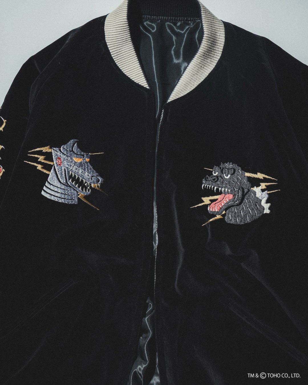 2026年初売り】テーラー東洋 × BEAMS JAPAN コラボ “ゴジラ刺繍