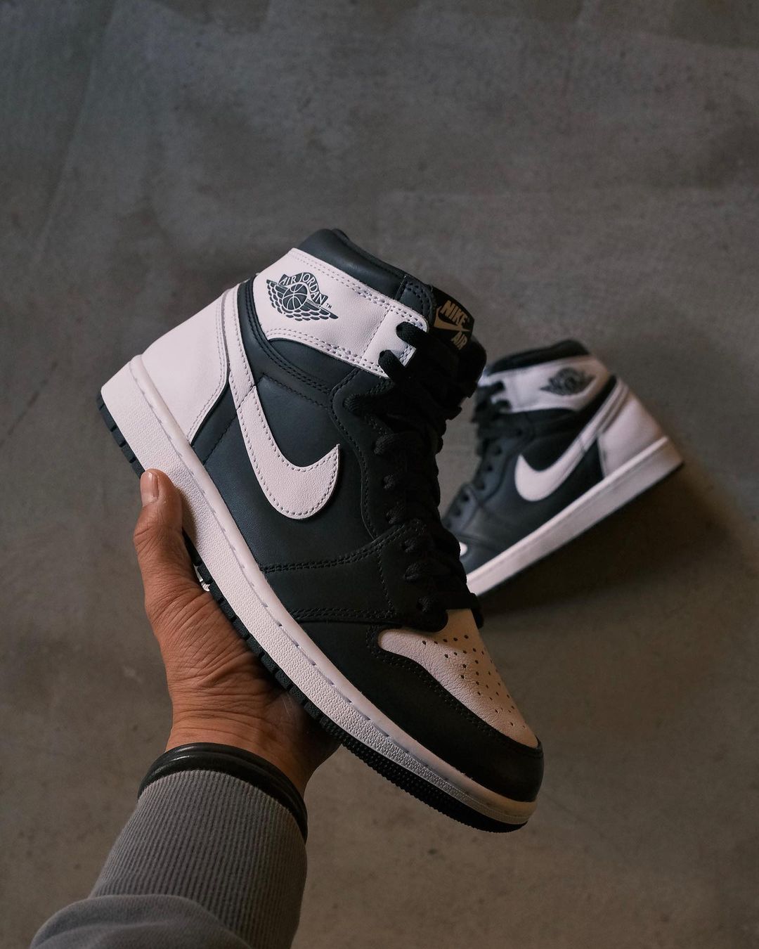 国内 2/3 発売】ナイキ エア ジョーダン 1 ハイ OG “リバースパンダ