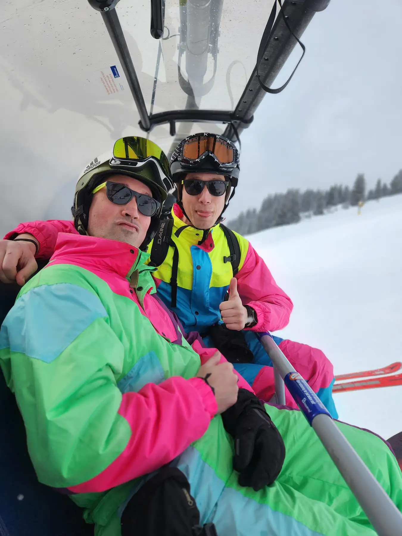 Retro Ski Suit | Jumpsuit to Stand Out in 80s Vintage Style