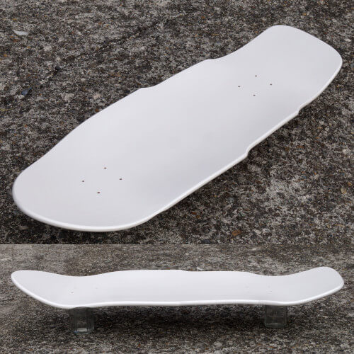 ドッグタウンスケートボード XX スティンガー レッド / Dogtown XX