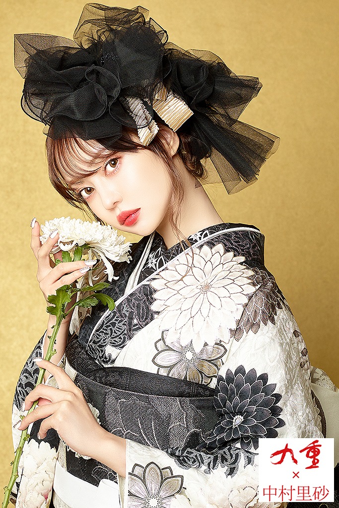 九重×中村里砂振袖ネットレンタル アイボリー/黒 大柄 牡丹柄