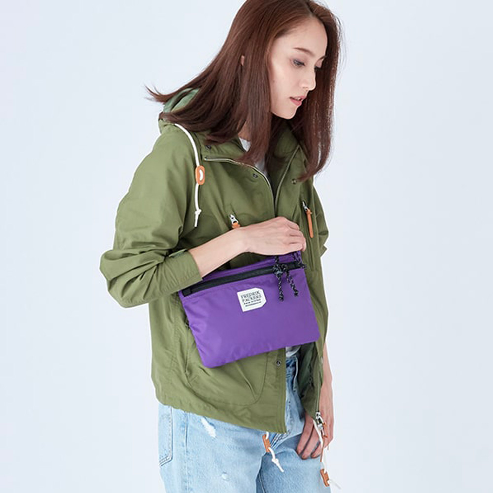 日々のあれこれ~ 薄マチのショルダータイプ | FREDRIK PACKERS BLOG