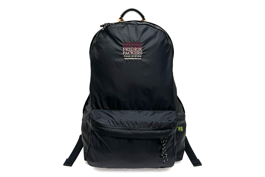 オンラインストア数量限定アイテム【 70D DAY PACK LIMITED