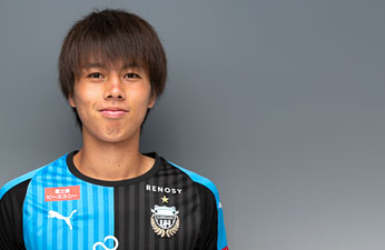 MF32/田中碧選手 | 選手・スタッフプロフィール2018 : KAWASAKI FRONTALE