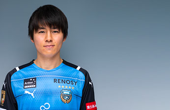 MF8/脇坂 泰斗選手 | 選手・スタッフプロフィール2021 : KAWASAKI FRONTALE