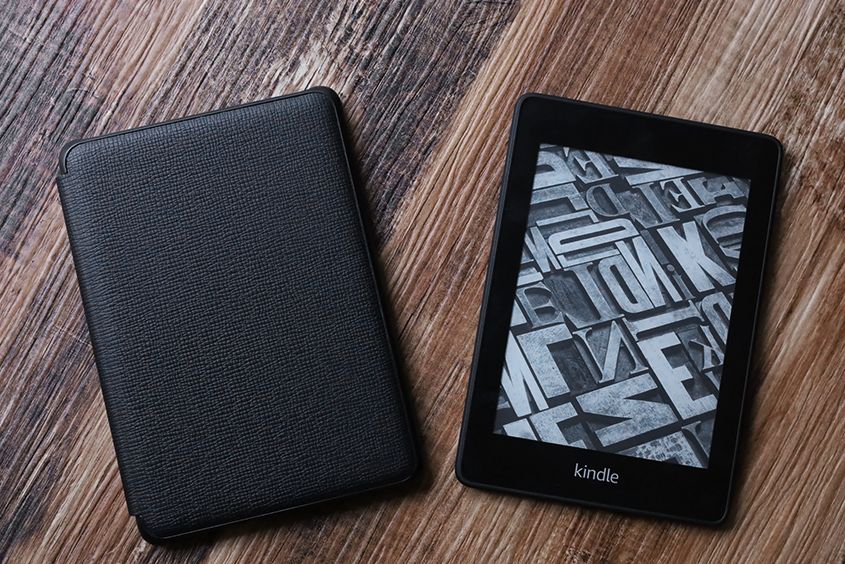 Kindle Paperwhite純正レザーケース/カバーレビュー｜ファブリック素材