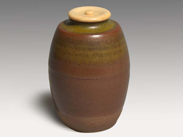 丹波焼茶入 市野信水窯 共箱 象牙蓋 仕服(宝福寿紋緞子) | 古美術ささき