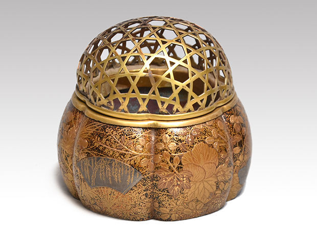 阿古陀香炉 梨地に金銀秋草蒔絵 江戸時代 火取香炉 香道具 | 古美術ささき