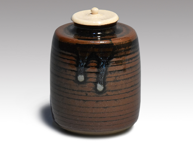 大名物 円乗坊写茶入 松本鉄山(作) 共箱 象牙蓋 仕服(花兎金襴) 未使用