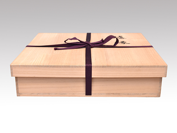 薬師寺佛足堂古材 炉縁 川崎鳳嶽(作) 共箱 薬師寺管長 安田暎胤墨書き