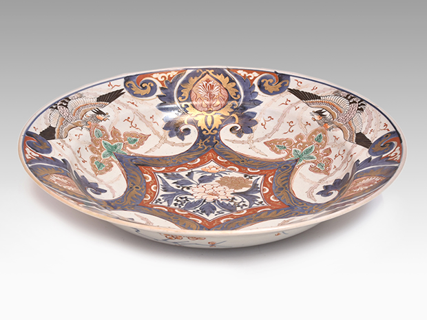 古伊万里 金彩色絵桐に鳳凰図花文大皿 径一尺八寸オーバー 江戸時代