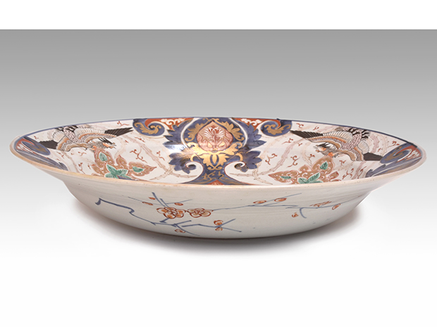 古伊万里 金彩色絵桐に鳳凰図花文大皿 径一尺八寸オーバー 江戸時代