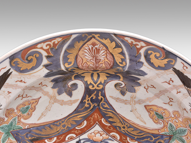 古伊万里 金彩色絵桐に鳳凰図花文大皿 径一尺八寸オーバー 江戸時代