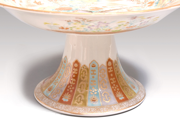 明治期 オールド香蘭社 金彩色絵雉に秋草図台皿 日肥山深川製 | 古美術