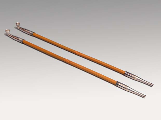 石州好 南鐐(純銀) 煙管(キセル) 一対 釜師 高木治良兵衛(作) 共箱