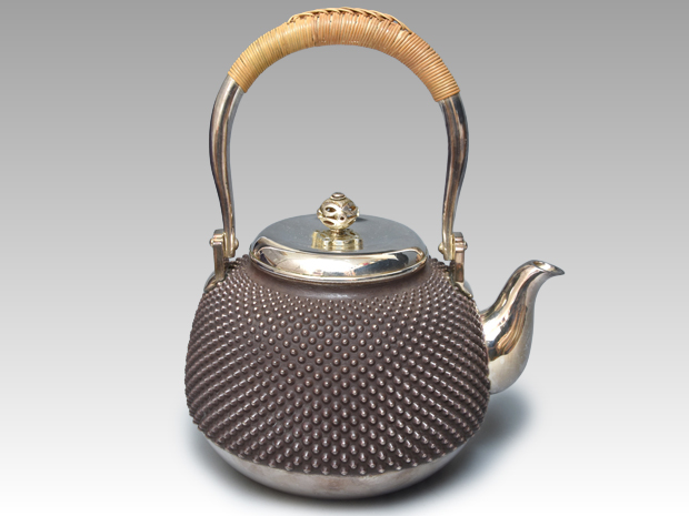 純銀 大阪 尚美堂（造）霰打銀瓶 湯瓶 663g | 古美術ささき