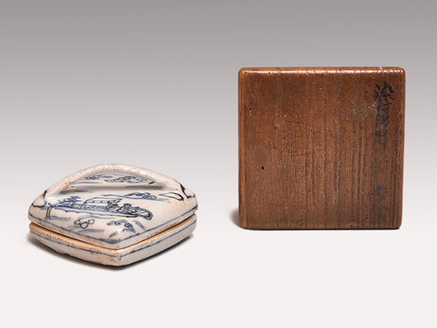 形物染付 隅田川香合 明末頃 | 古美術ささき