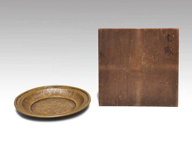 時代 毛織（モール）盆 干菓子器 片身代わり仕覆付 | 古美術ささき