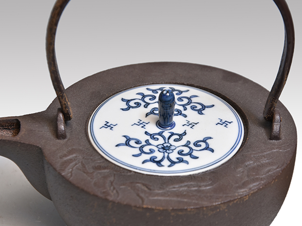 鉄燗鍋銚子 替え蓋付属 橋本辰敏（作）共箱 | 古美術ささき