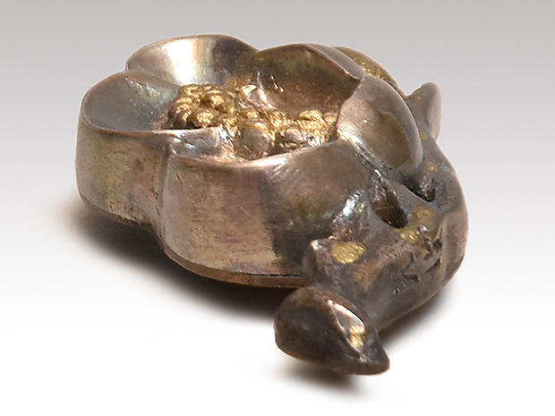 彫金 梅帯止 大森光波(作) 共箱 昭和初期 | 古美術ささき