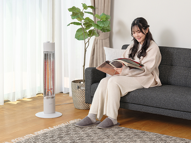 遠赤電気ストーブ KSS-08252/W｜電気ストーブ／ヒーター｜シーズン