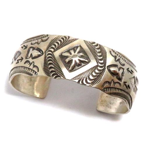 インディアンジュエリー シルバーブレスレット・バングル