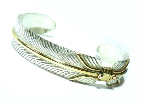 インディアンジュエリー、ファザーブレスレット、フェザー型