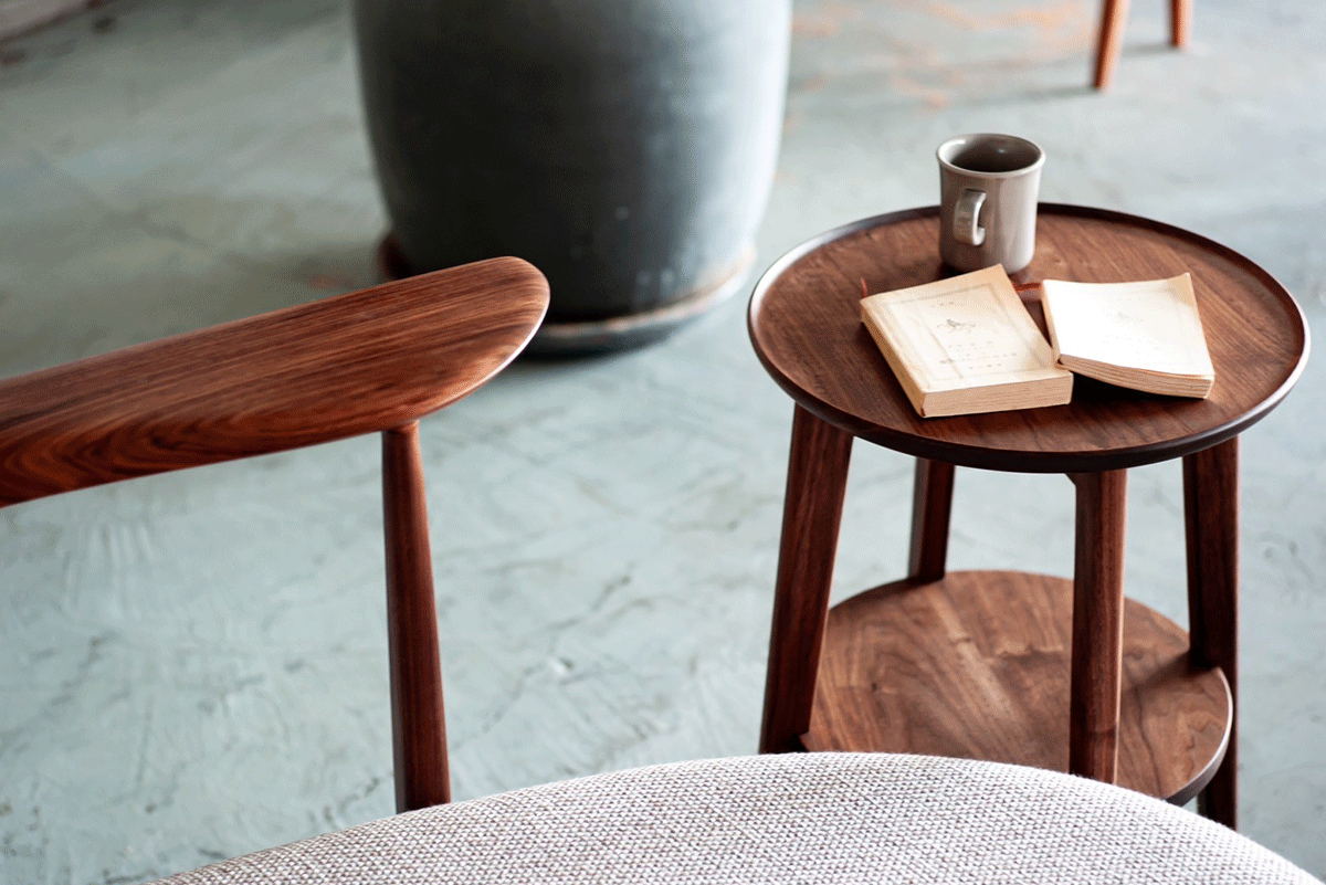 side table | KOMA