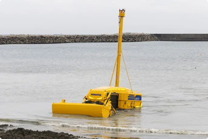 未来の水中工事を叶える「水中施工ロボット」
