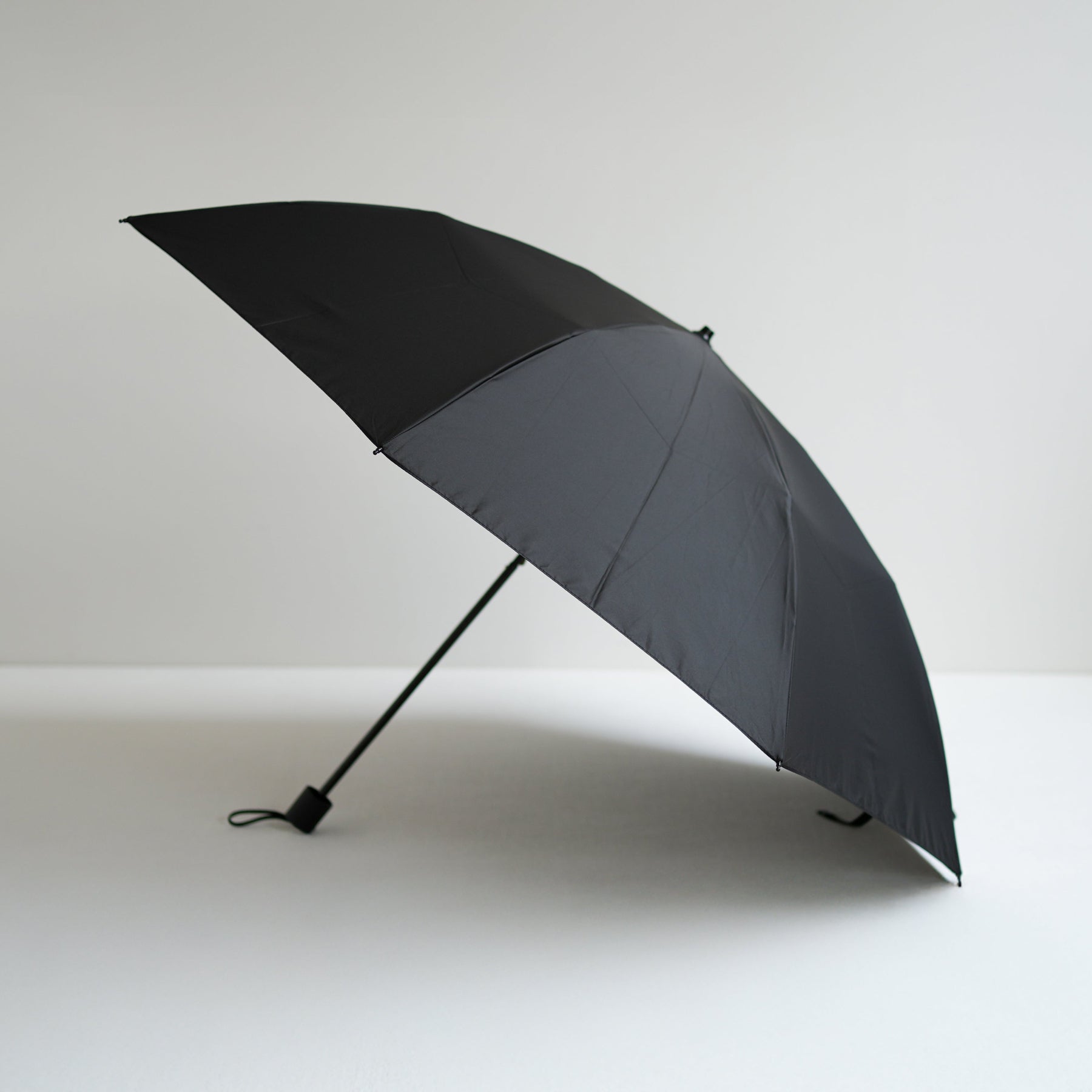 長傘のように使える、2way 二つ折り（2段折り）折りたたみ傘 60cm – 傘