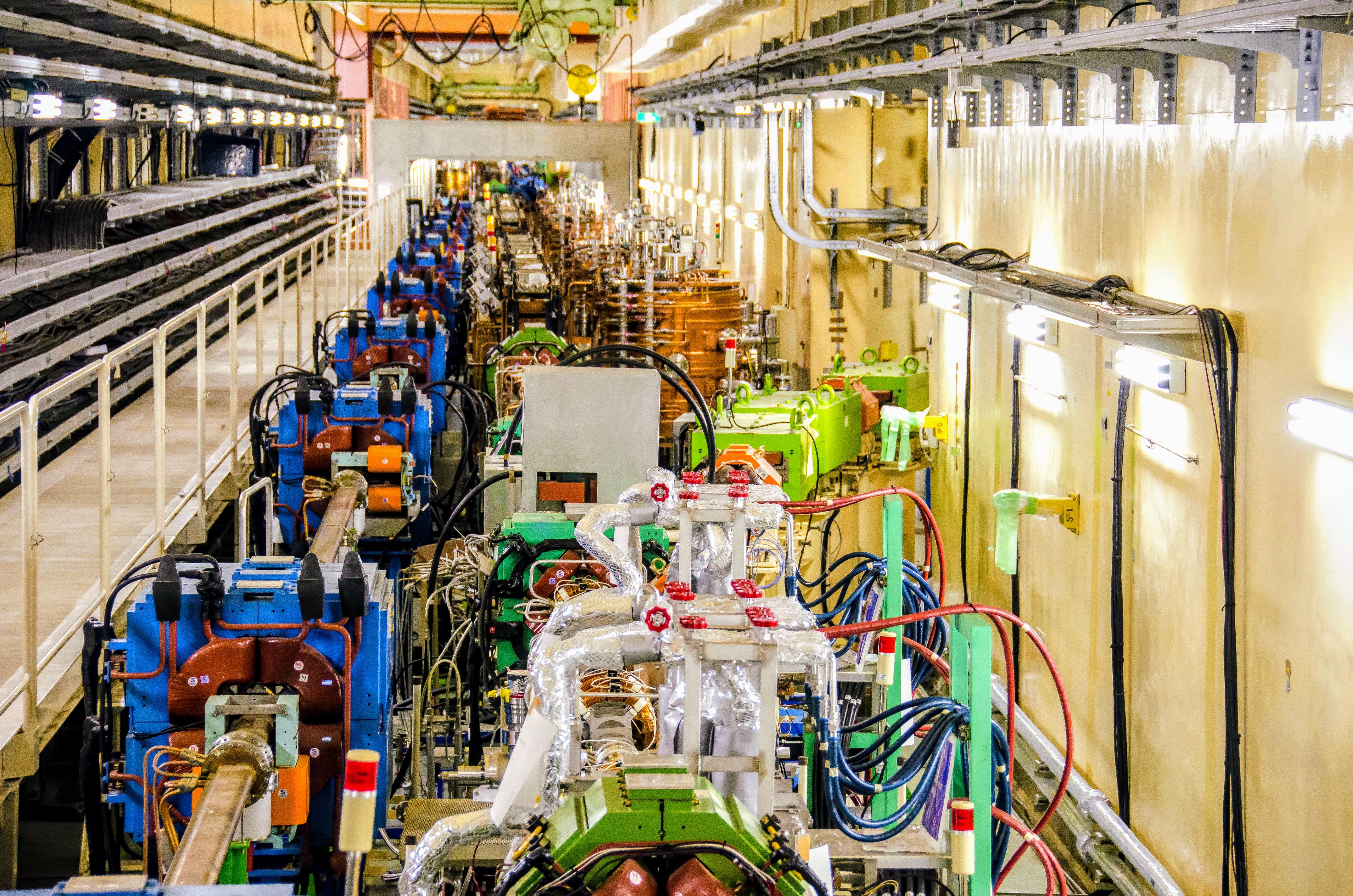 プレスキット : 「SuperKEKBプロジェクト」加速器が本格稼働しました