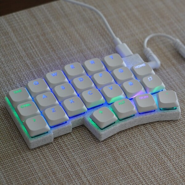 自作キーボード KERIgoKBD v1 の紹介 - KERI's Lab