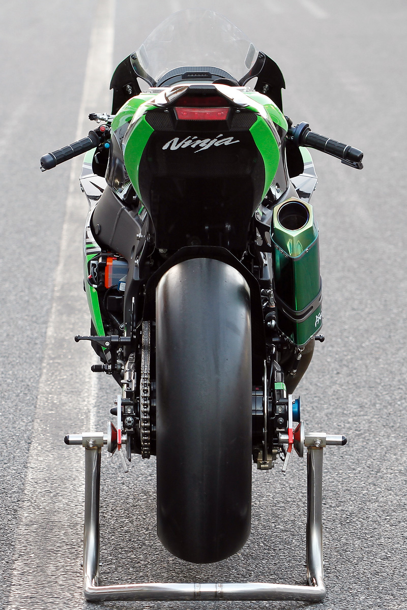 JSB1000：Ninja ZX-10R(2016)／“サーキット最速”を標榜した2016年