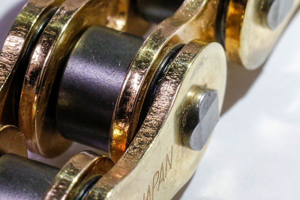 Ninja ZX-25Rカスタムのススメ #7 【EKチェーン】 | 製品紹介