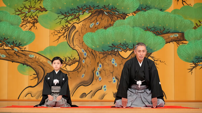 海老蔵、十三代目市川團十郎白猿襲名披露演目を発表｜歌舞伎美人