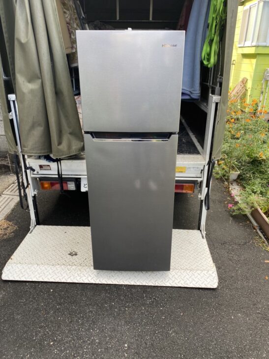 ハイセンス2ドア冷蔵庫 HR-B2302 2020年製の評価で、さいたま市へ